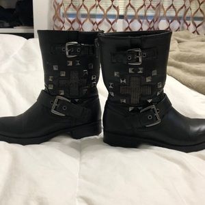 Women’s boots